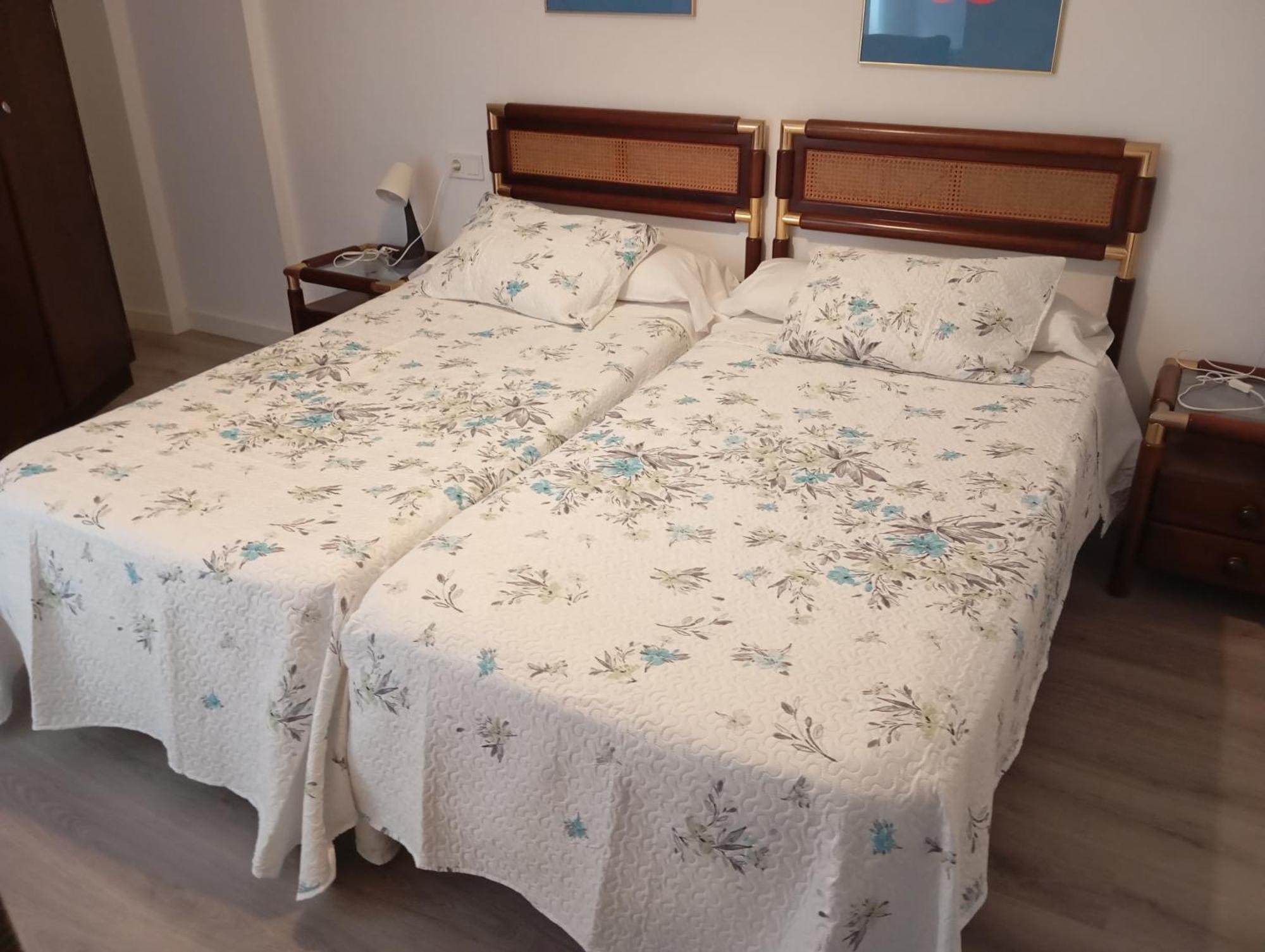 Bnap Gesta Apartment โอเบียโด ภายนอก รูปภาพ