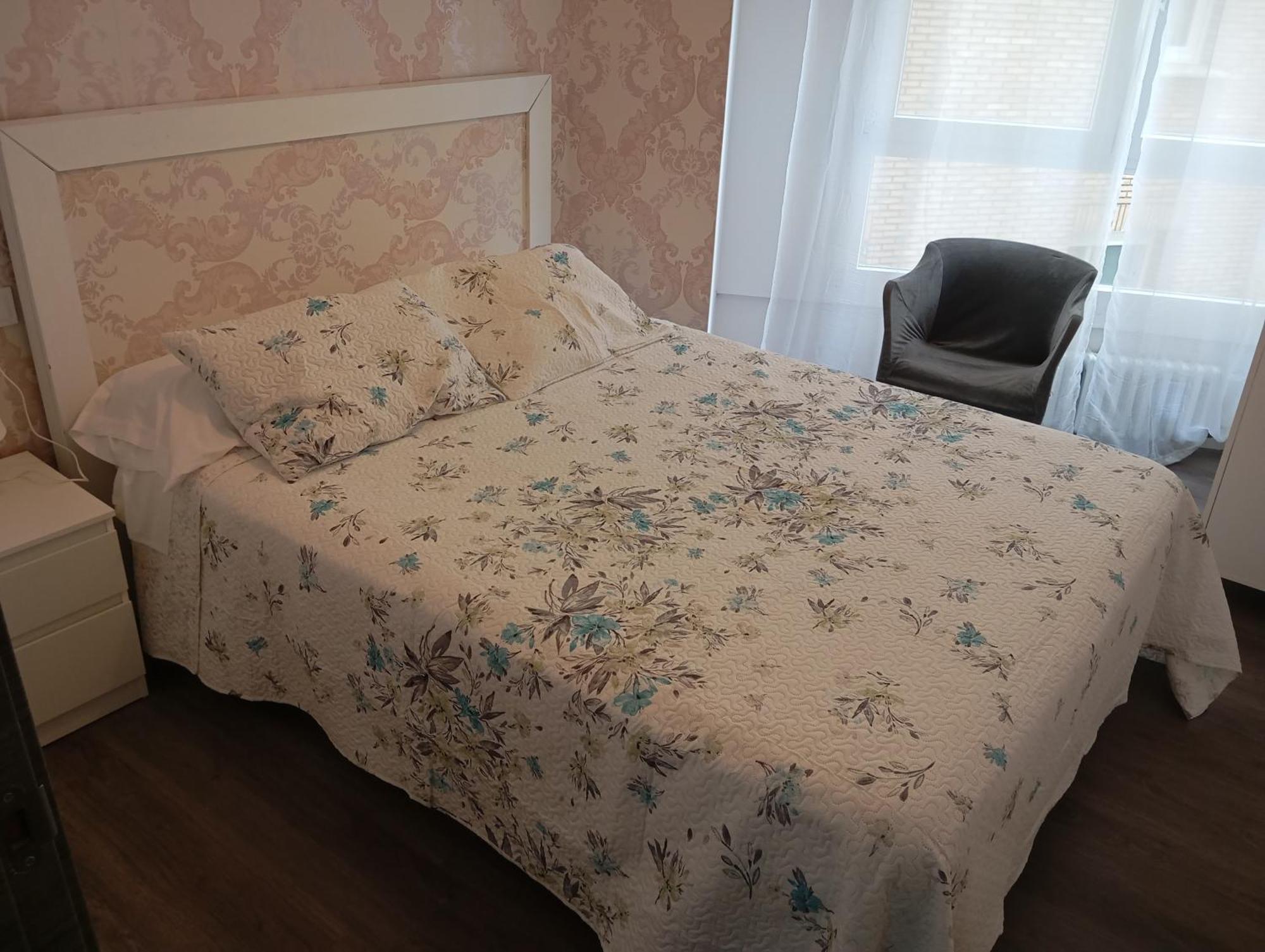 Bnap Gesta Apartment โอเบียโด ภายนอก รูปภาพ